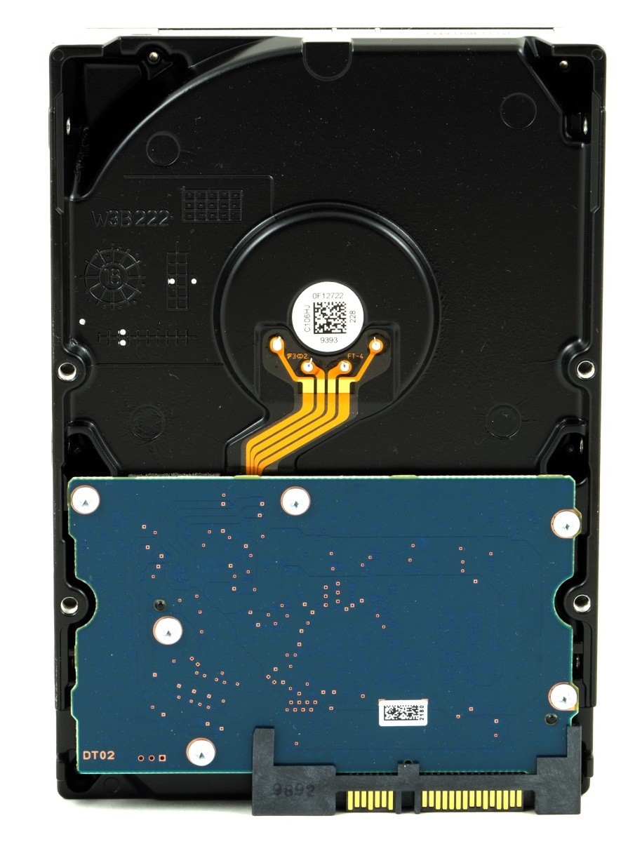 Накопичувач HDD SATA 4.0TB Toshiba P300 5400rpm 128MB (HDWD240UZSVA)