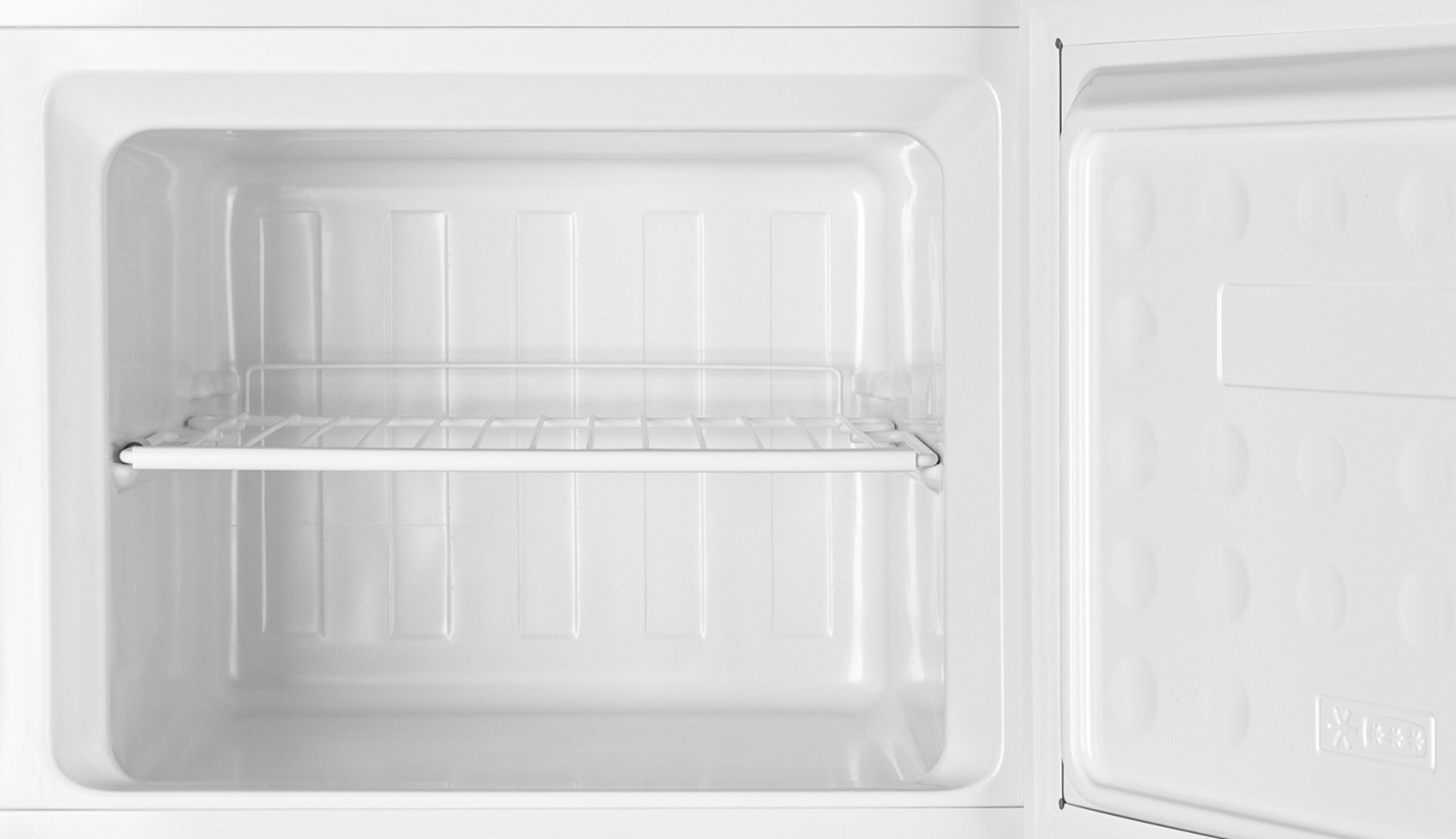 фото Холодильник з морозильною камерою Grifon DFV-165W