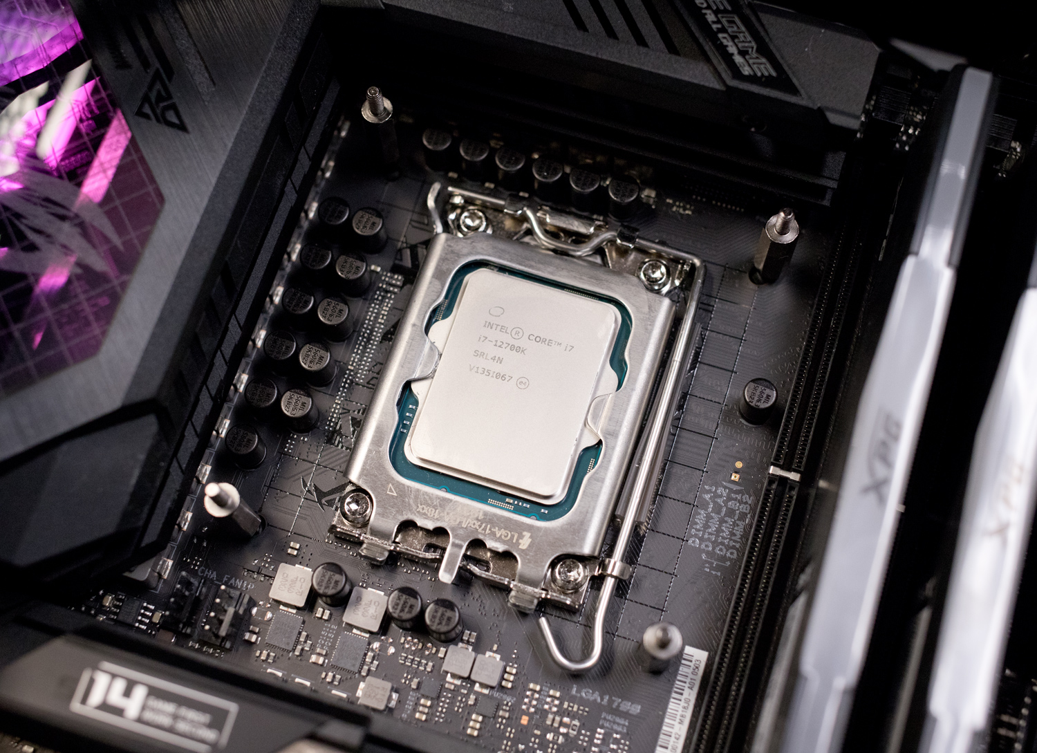 Процесор Intel Core i7 12700K 3.6GHz (25MB, Alder Lake, 125W, S1700) Box (BX8071512700K)