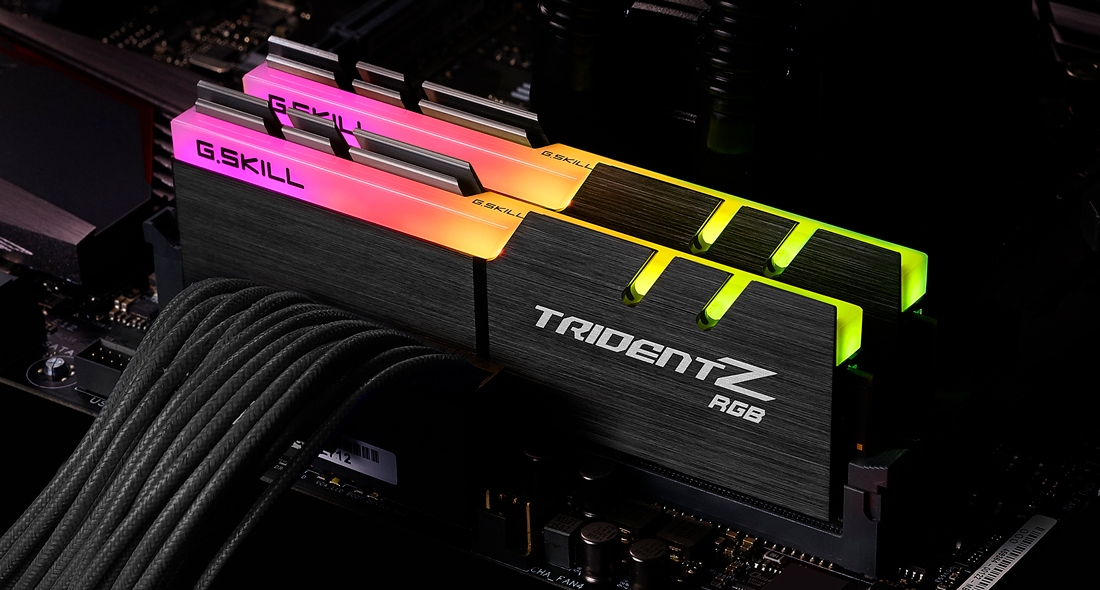 Модуль пам`ятi DDR4 2x32GB/3600 G.Skill Trident Z RGB (F4-3600C18D-64GTZR)