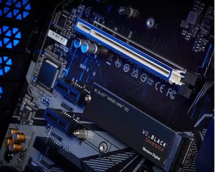 Накопитель SSD 2TB WD Black SN850X M.2 2280 PCIe 4.0 x4 3D TLC (WDS200T2X0E) Накопитель SSD 2TB WD Black SN850X M.2 2280 PCIe 4.0 x4 3D TLC (WDS200T2X0E)