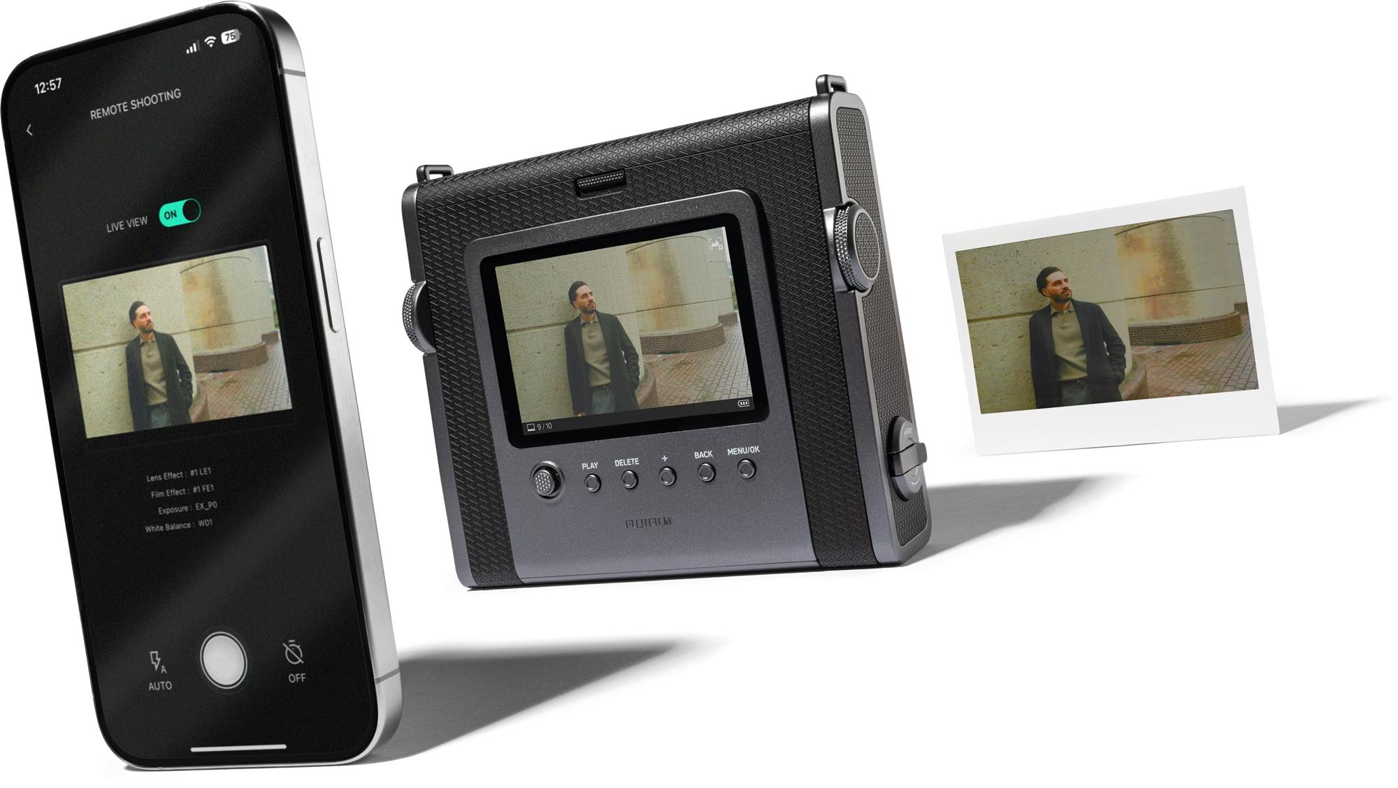 Камера моментальной печати Fujifilm Instax Wide Evo Black (16840933) Камера моментальной печати Fujifilm Instax Wide Evo Black (16840933)