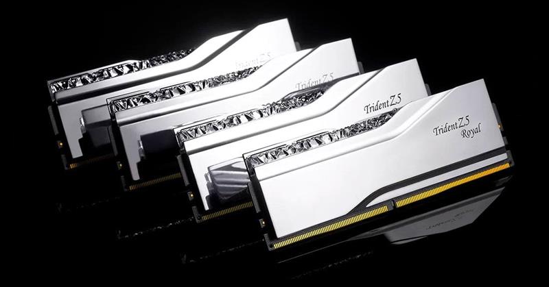 Модуль пам`ятi DDR5 2x16GB/6400 G.Skill Trident Z5 Royal Silver (F5-6400J3239G16GX2-TR5S)