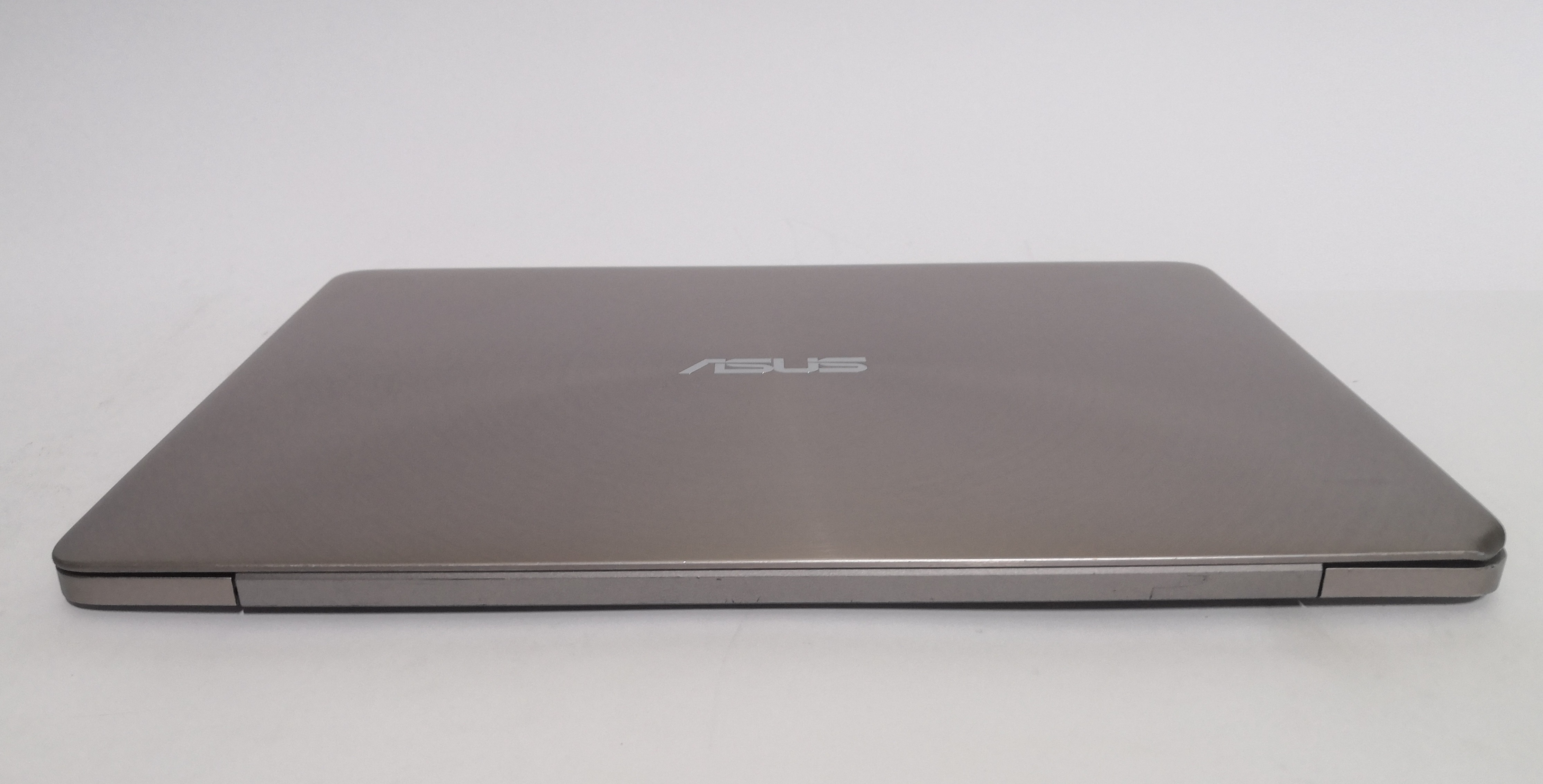 Ноутбук Asus ZenBook UX330C (AZBUX330C) б.в