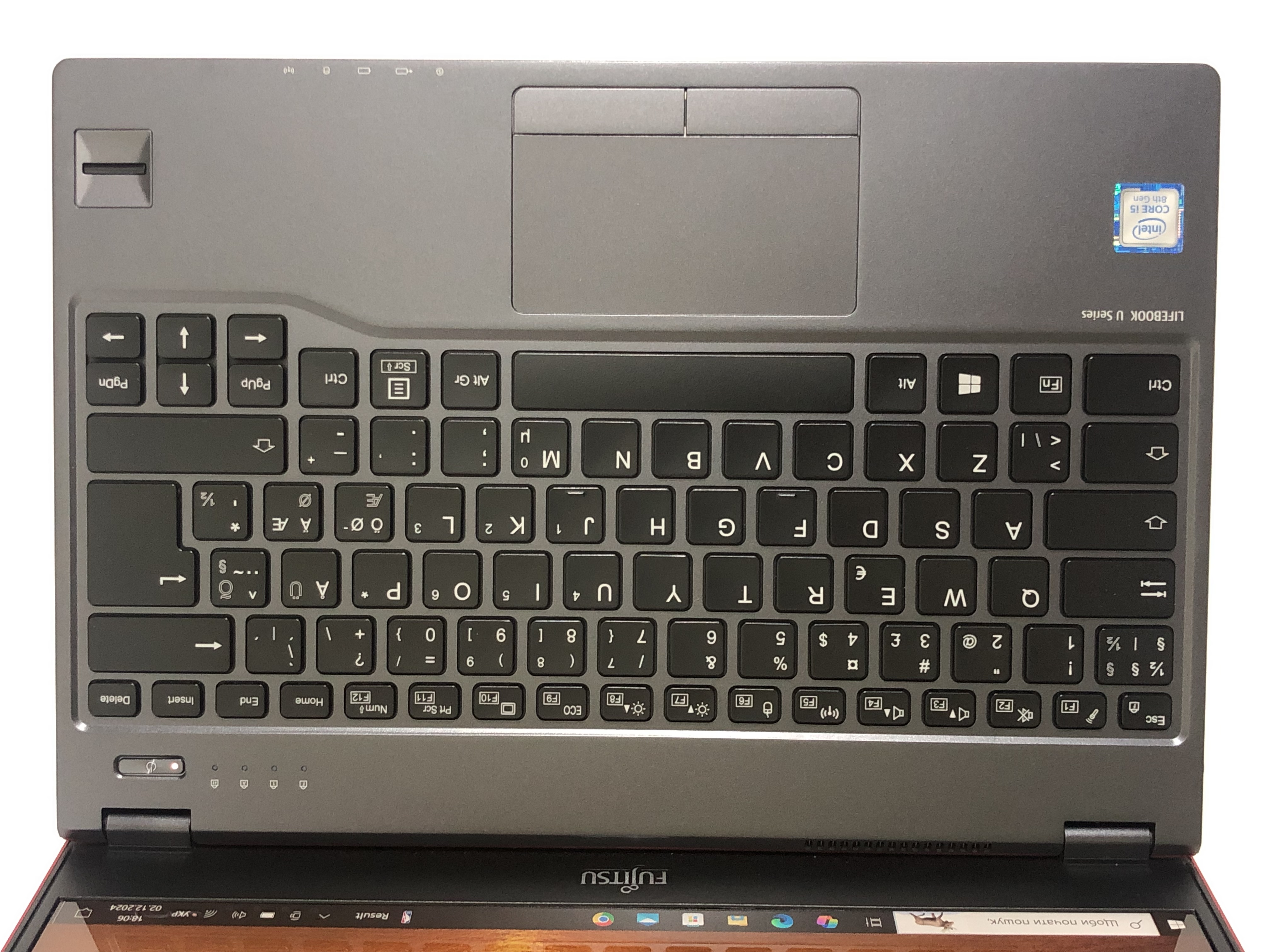 Ноутбук Fujitsu LifeBook U938 (FUJLBU938E910) б.в