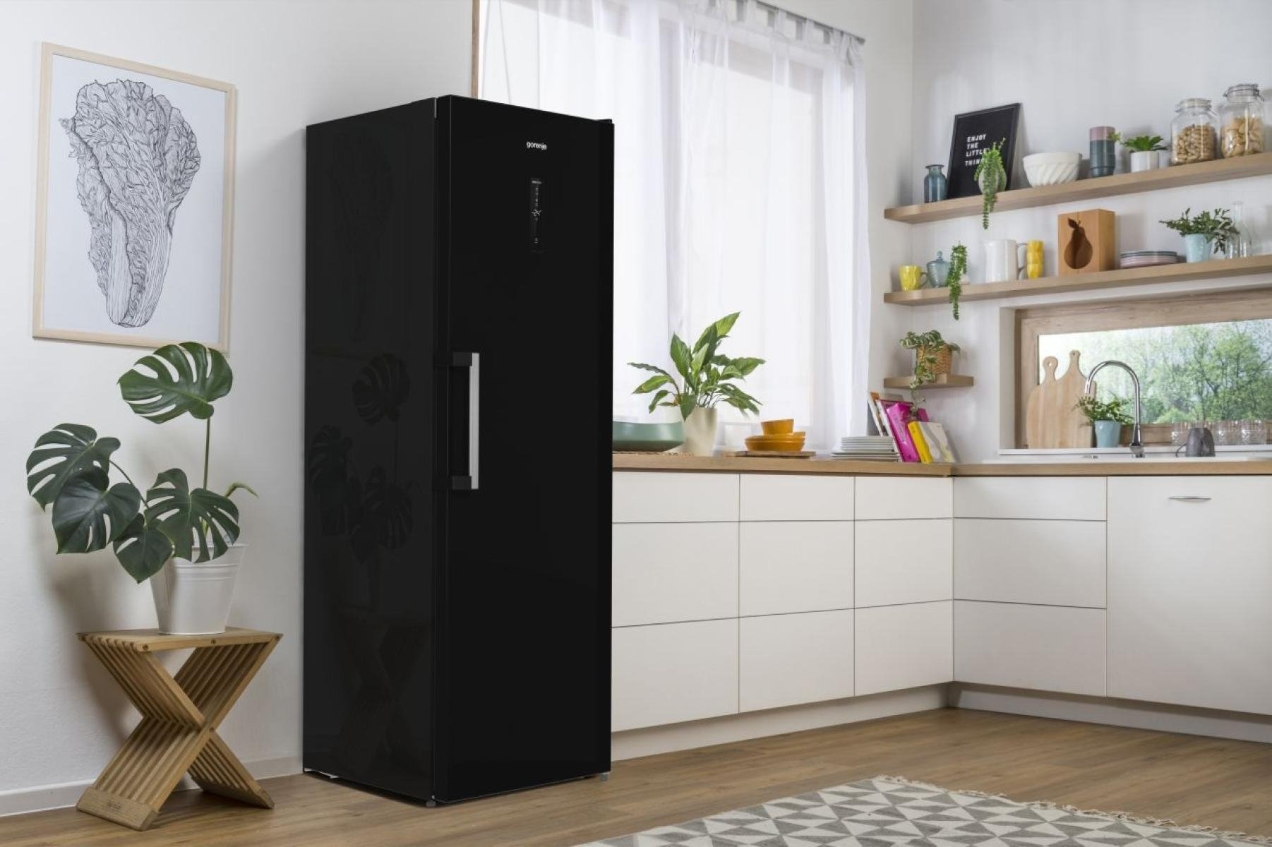 Морозильна камера Gorenje FN619EABK6 Морозильна камера Gorenje FN619EABK6