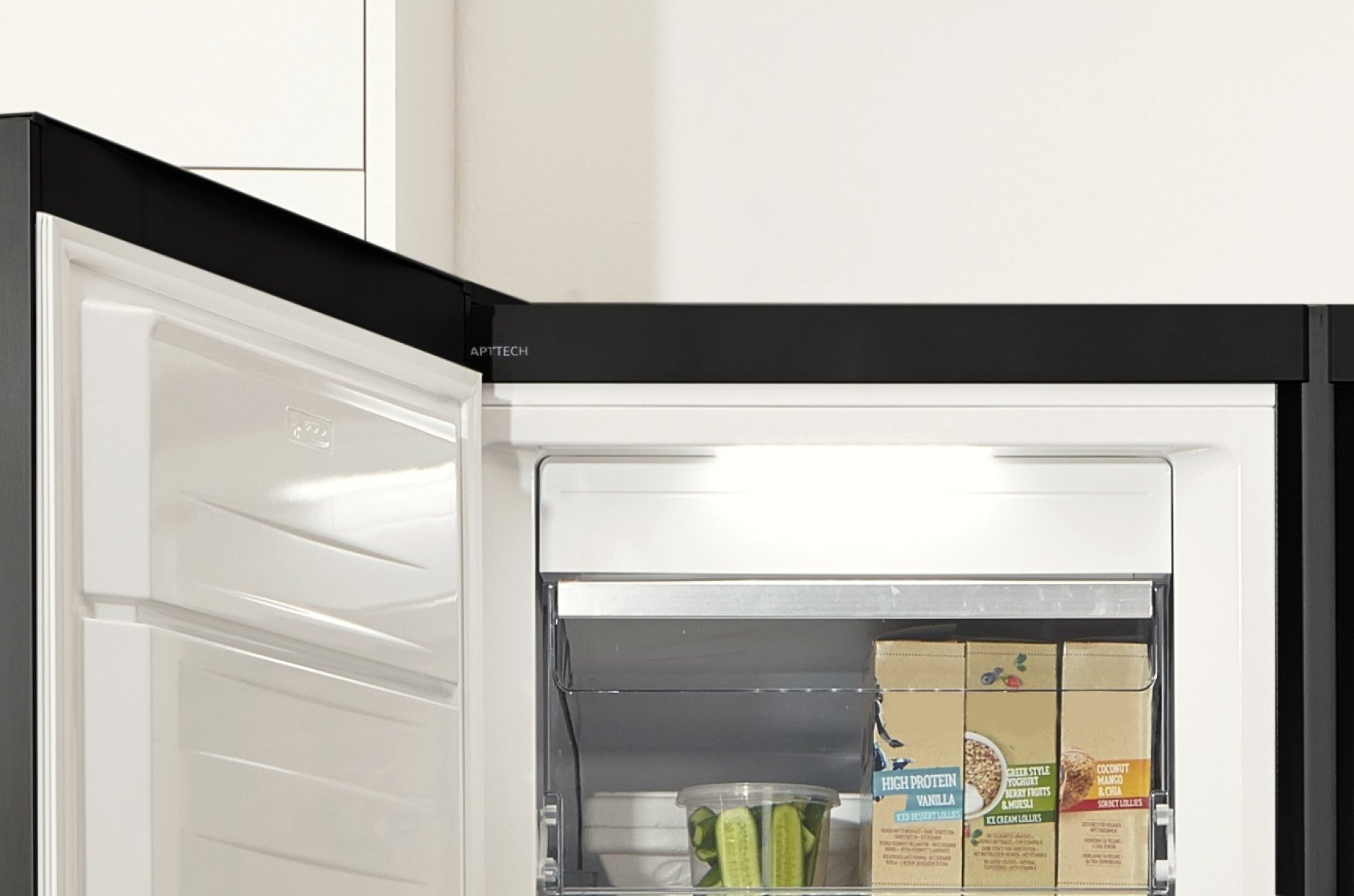 Морозильна камера Gorenje FN619EABK6 Морозильна камера Gorenje FN619EABK6