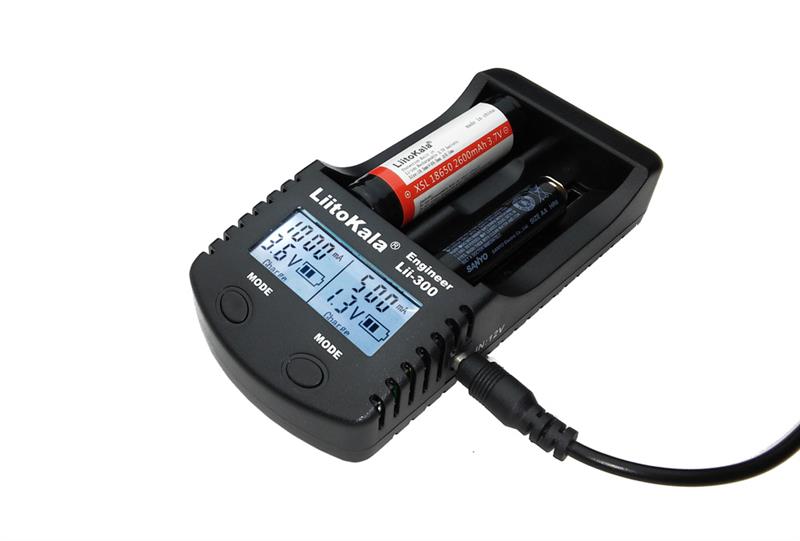 Заряднoe устройство Liitokala Lii-300 Заряднoe устройство Liitokala Lii-300