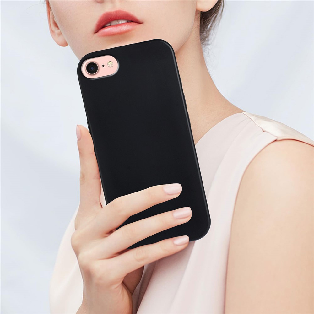 Чeхол-накладка BeCover для Apple iPhone 16e Black (713238) Чeхол-накладка BeCover для Apple iPhone 16e Black (713238)