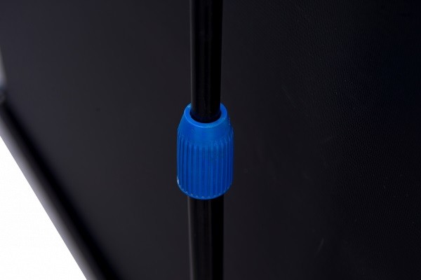 Проекционный экран Atria 84 Проекционный экран Atria 84