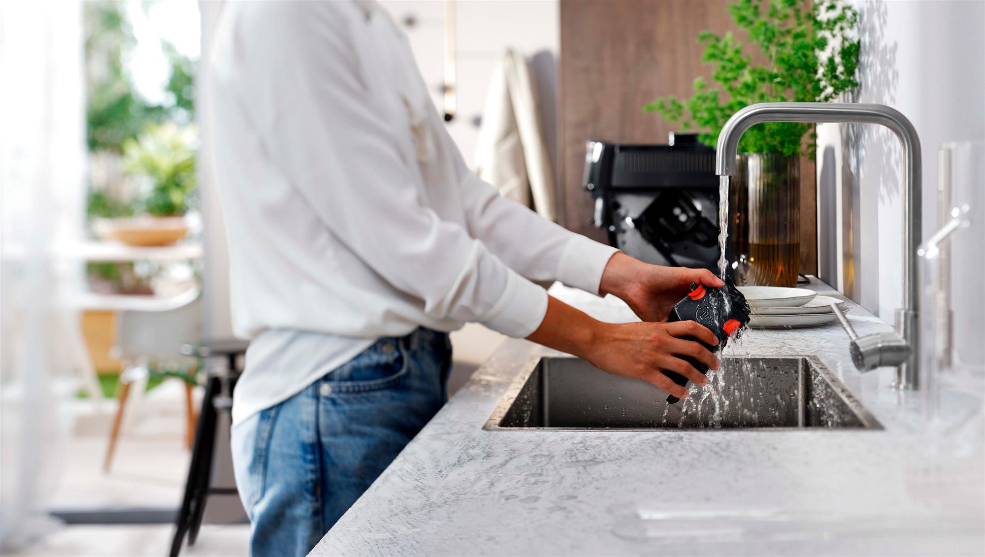 Кофемашина Delonghi ECAM 220.21.B Magnifica Start Кофемашина Delonghi ECAM 220.21.B Magnifica Start