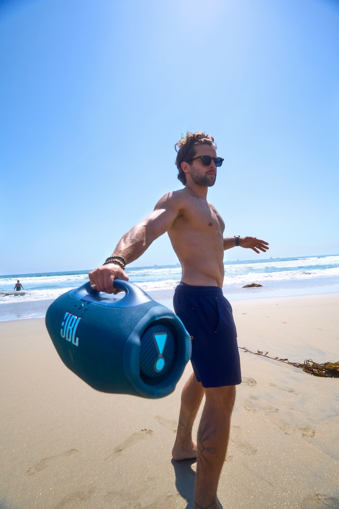 Акустическая система JBL Boombox 4 Blue (JBLBOOMBOX4BLUEP) Акустическая система JBL Boombox 4 Blue (JBLBOOMBOX4BLUEP)