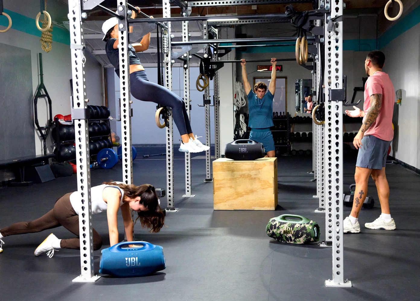 Акустическая система JBL Boombox 4 Blue (JBLBOOMBOX4BLUEP) Акустическая система JBL Boombox 4 Blue (JBLBOOMBOX4BLUEP)