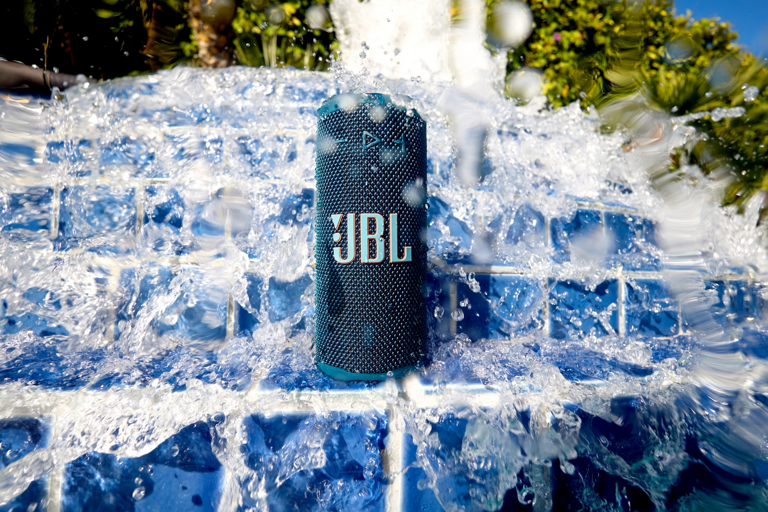 Акустическая система JBL Grip Blue (JBLGRIPBLU) Акустическая система JBL Grip Blue (JBLGRIPBLU)