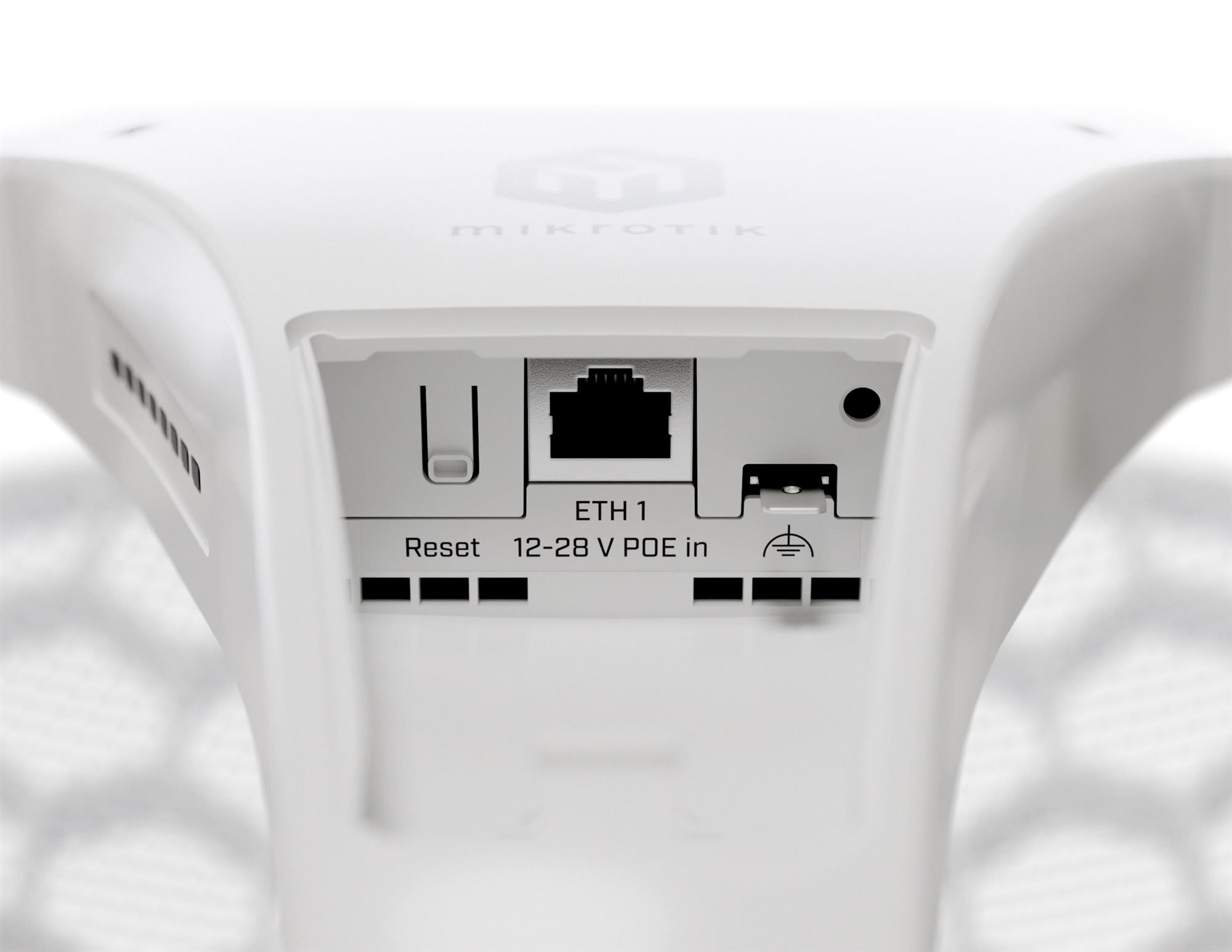 фото Точка доступу Mikrotik LHG XL 5 ax (LHG-5axD-XL)