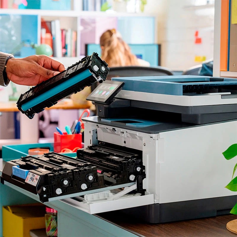 МФУ A4 цв. HP Color LaserJet Pro MFP 3303sdw с Wi-Fi (499M6A) МФУ A4 цв. HP Color LaserJet Pro MFP 3303sdw с Wi-Fi (499M6A)