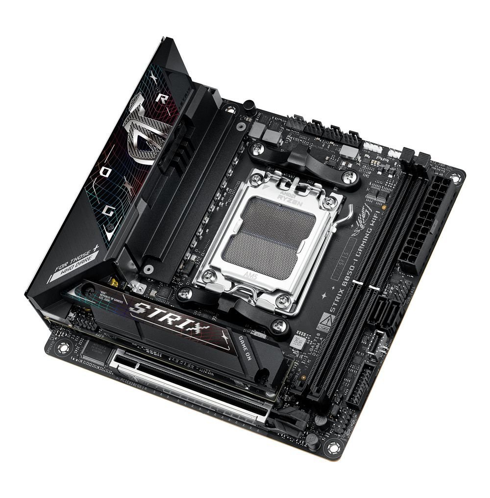 Материнська плата Asus ROG Strix B850-I Gaming WiFi Socket AM5