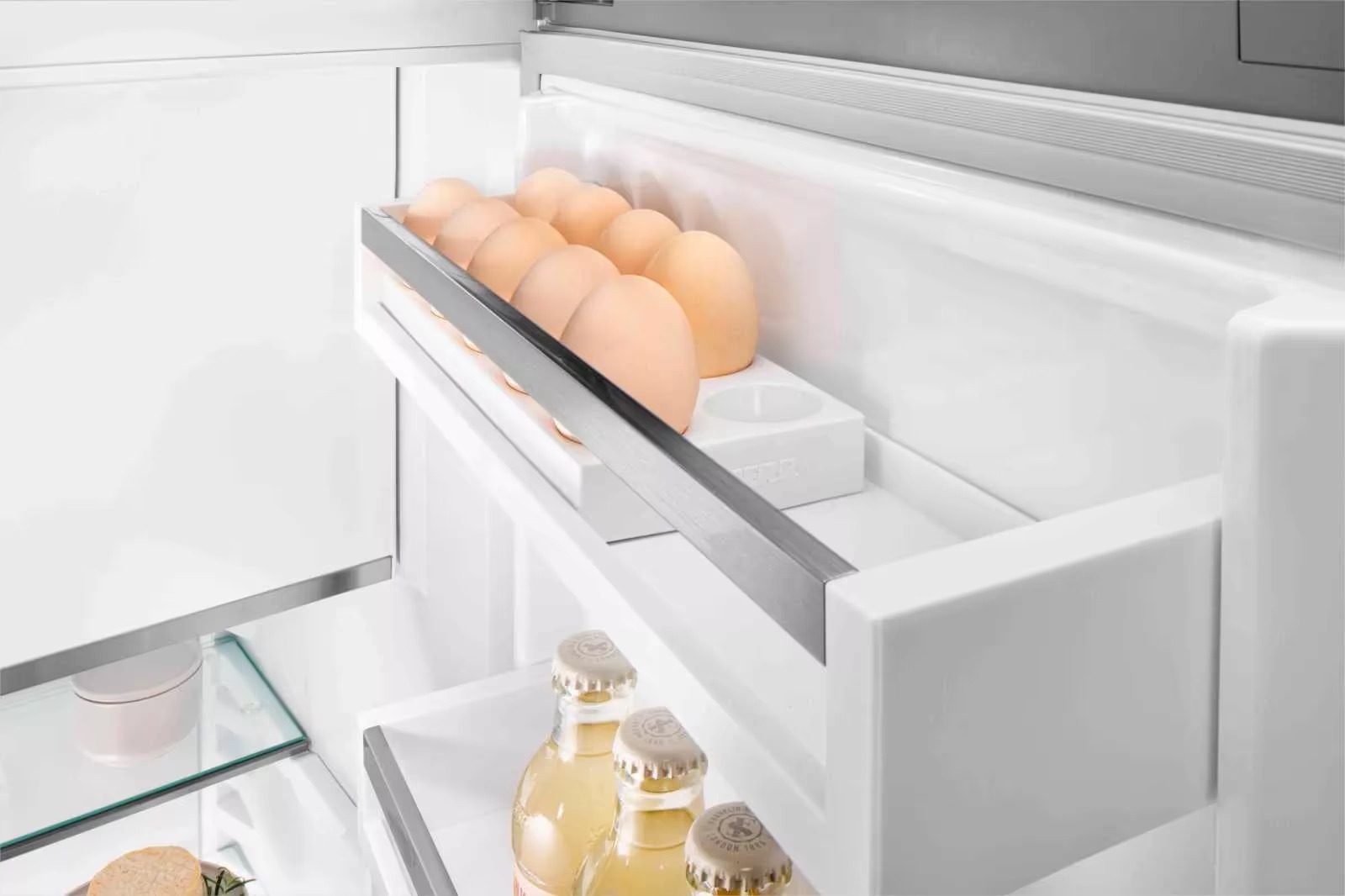 Встраиваемый холодильник Liebherr ICNSd 5603 Pure Встраиваемый холодильник Liebherr ICNSd 5603 Pure